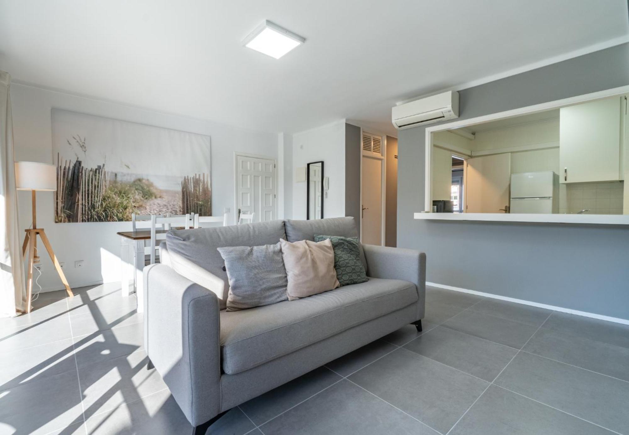 Apartment Ponent 1 *